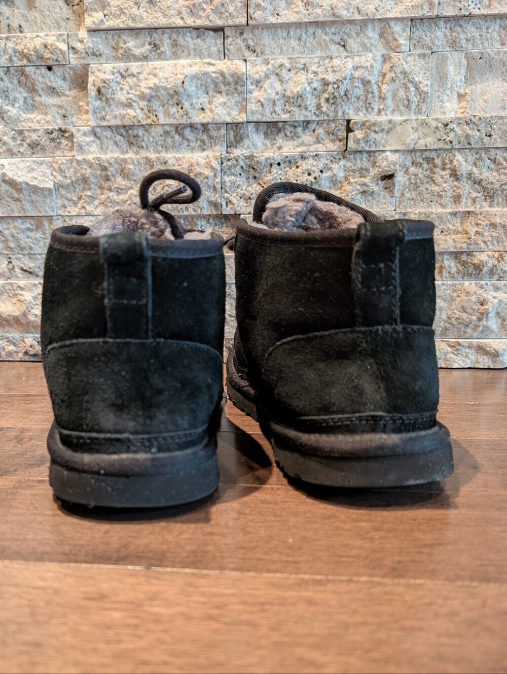 UGG Neumel Chukka Boot US 8 - Picture 7 of 11